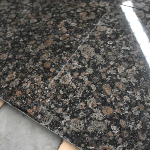 granit-baltic-brown-foto-2 Фото 7