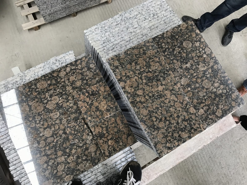 granit-baltic-brown-foto-7 Гранит Baltic Brown от поставщика Стоко фото №2 из галереи